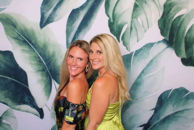 Monsterra Leaves photo booth backdrop